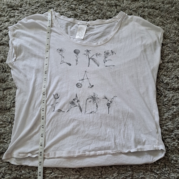Talula | White light weight t shirt flower letters " like a lady" - Picture 6 of 7